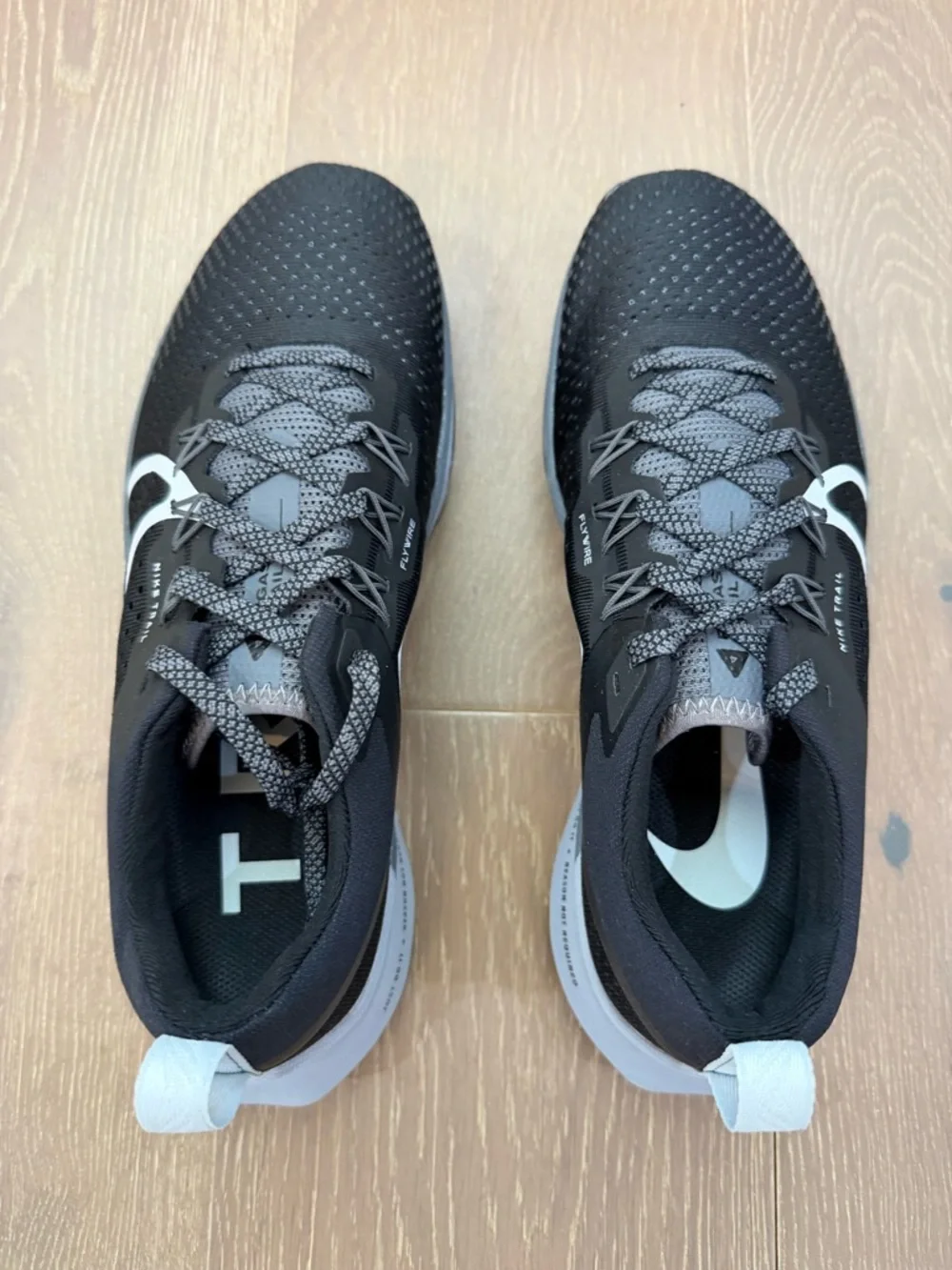 Women’s Nike React Pegasus Trail 4 Running Shoes - Size 9 US - Picture 4 of 5